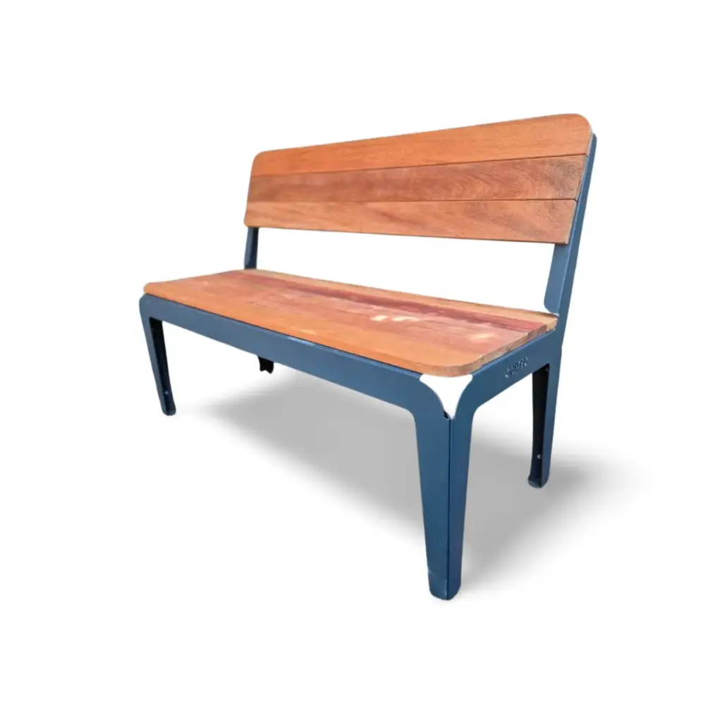 Banca con respaldo acero Galvanizado, pintura electroestática, madera Tropical
